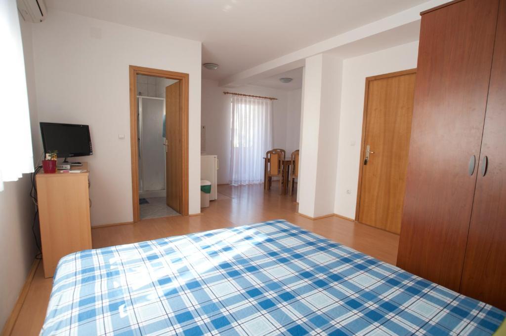 Apartments Maric With Parking Umago Quarto foto