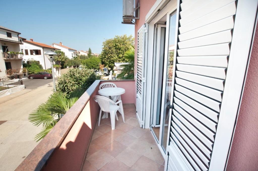 Apartments Maric With Parking Umago Quarto foto