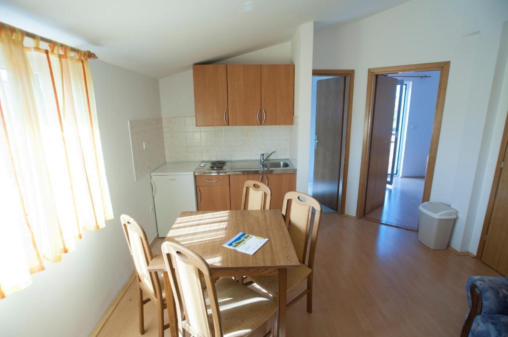 Apartments Maric With Parking Umago Quarto foto